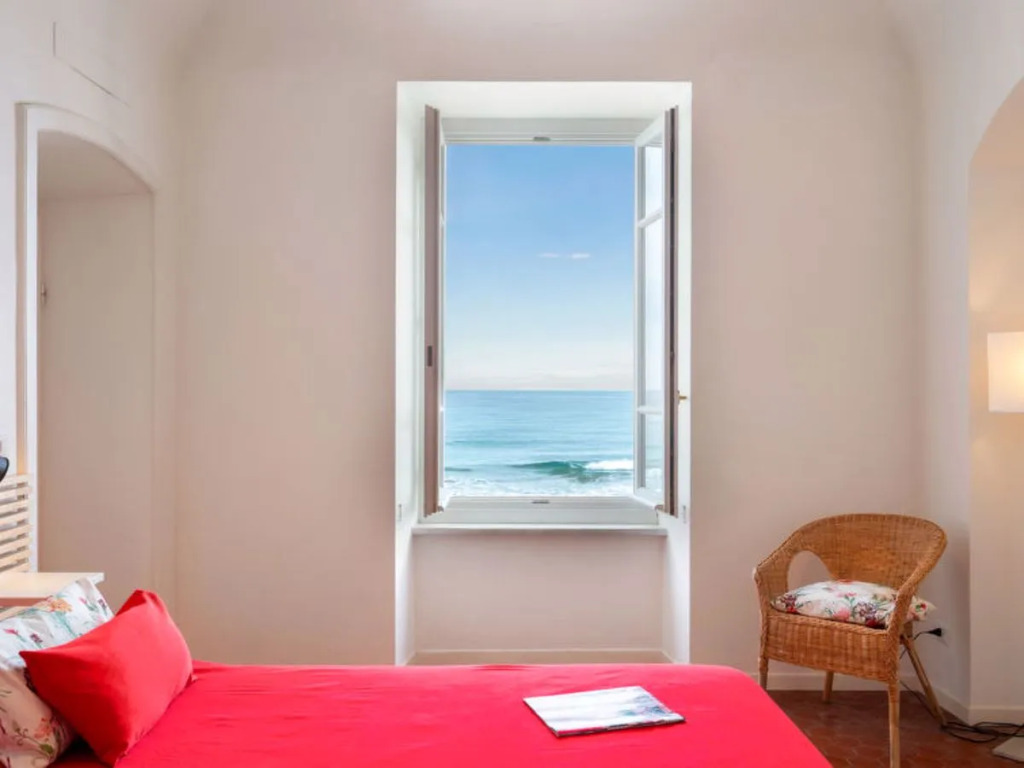 Beach House 39235
