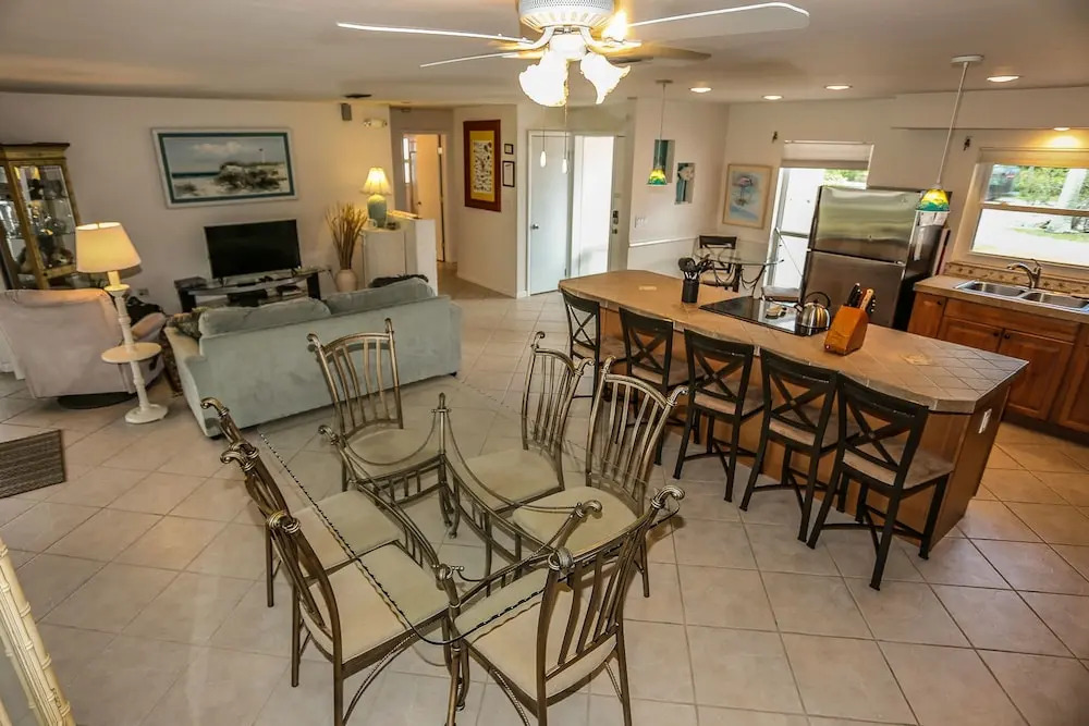 5167Estero