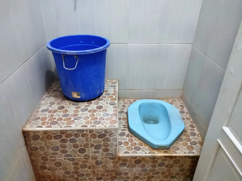Hotel Keluarga Mekar Jaya Syariah Near UNS Solo
