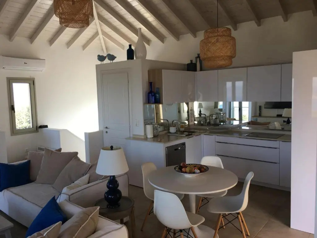 Luxury villa + guest house couchers de soleil mer