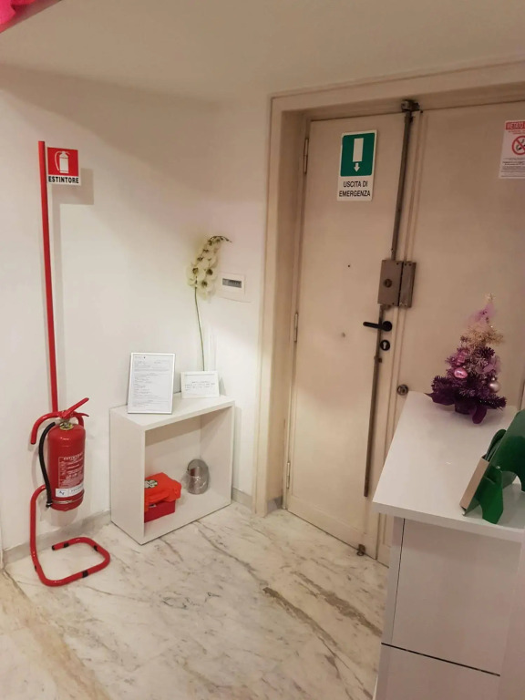 Chain Vatican Suites