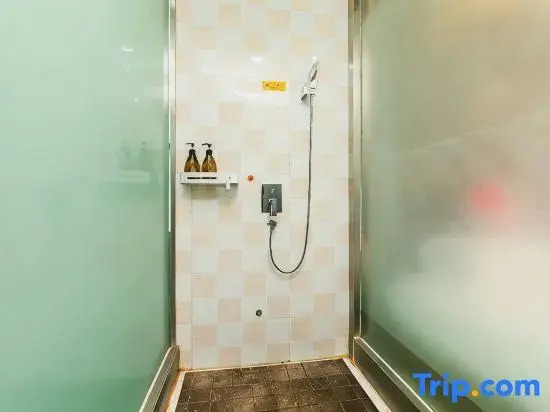 Xinyuan Mingyang Hotel