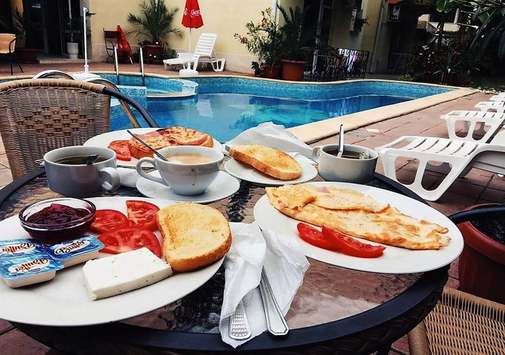 Hotel Feniks Lozenets