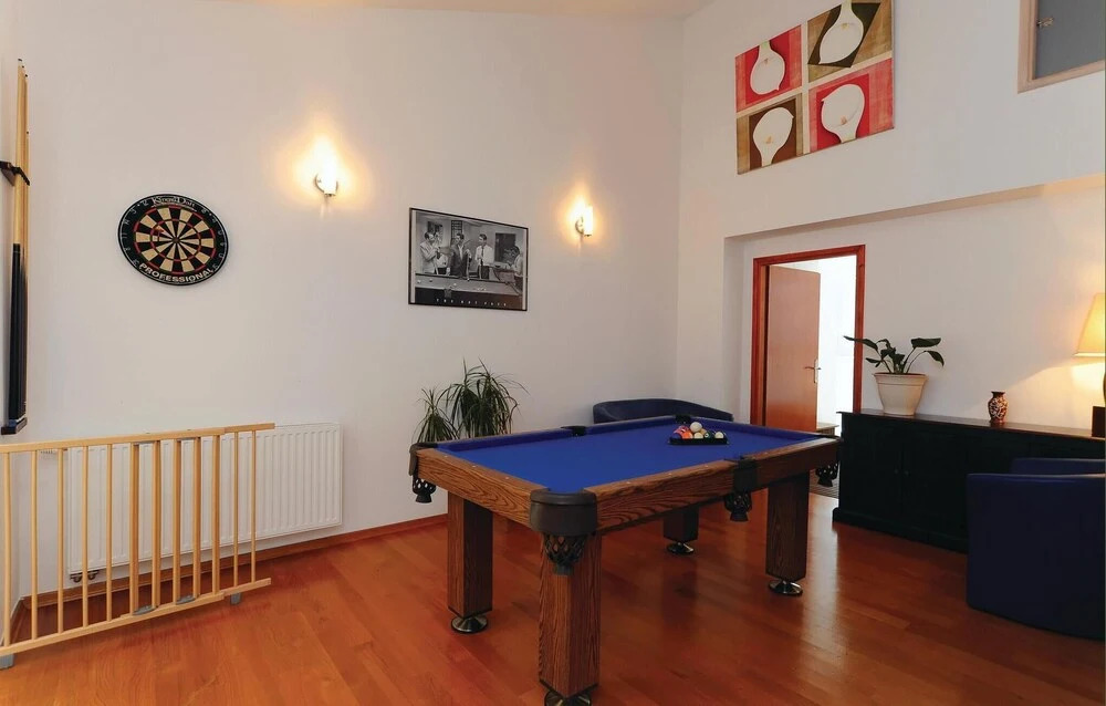 Luxurious Home In Debeljak With Sauna