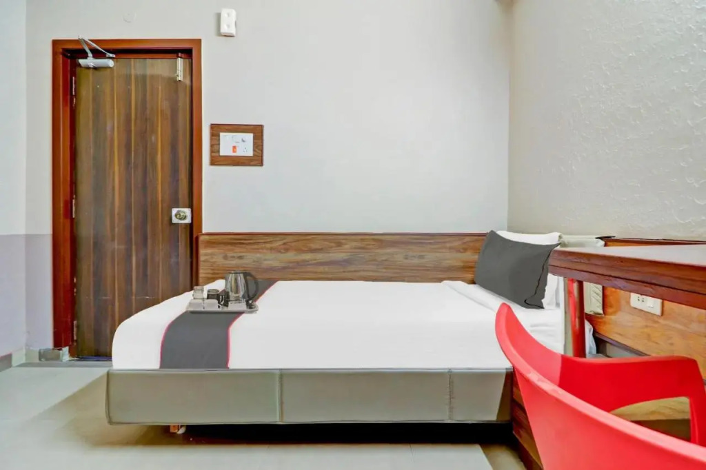 Hotel Green Nest Suites