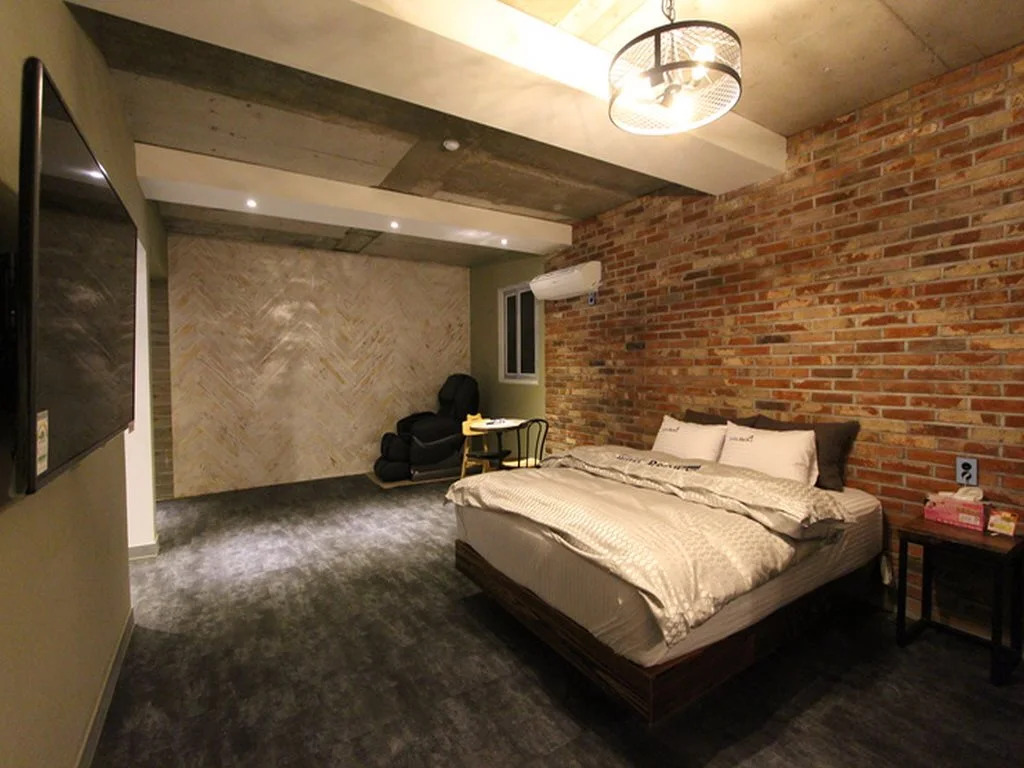 Brown Hotel