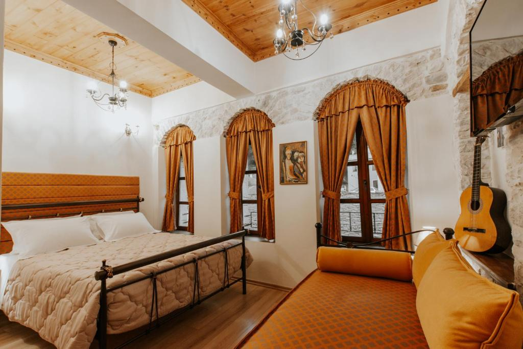 Hotel SS KEKEZI