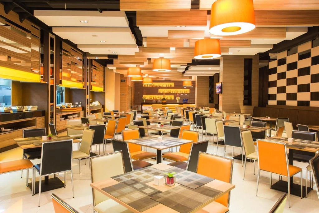 Отель Mida Hotel Ngamwongwan