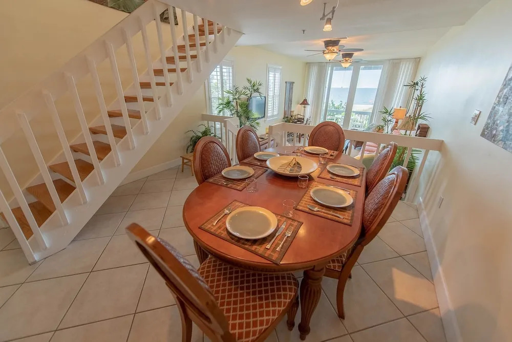 Hidden Cove 1 Apartment 2
