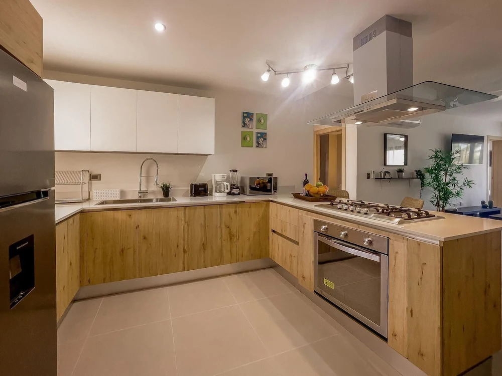 Space and Comfort for Your Beach Vacation