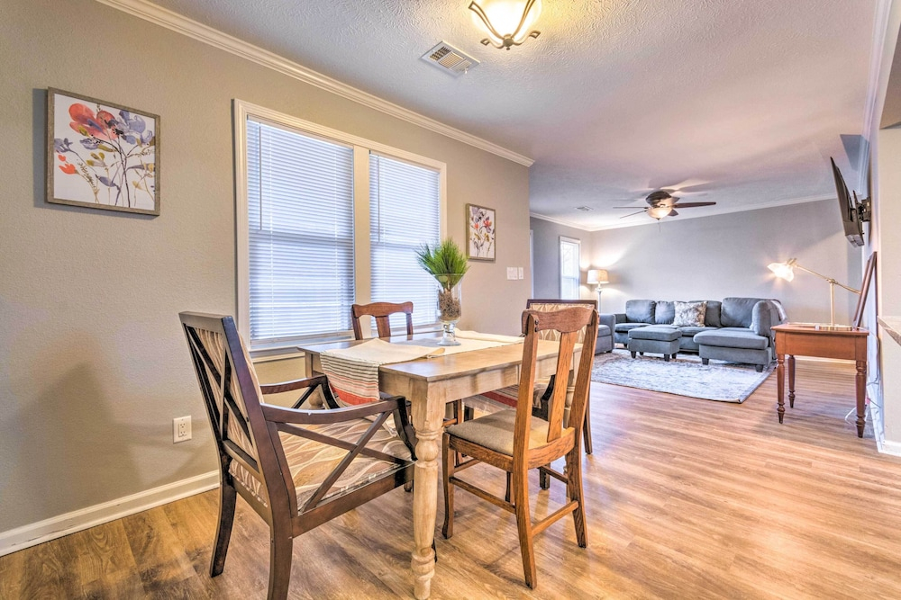 Vacation Rental Home ~ 15 Mi to Little Rock
