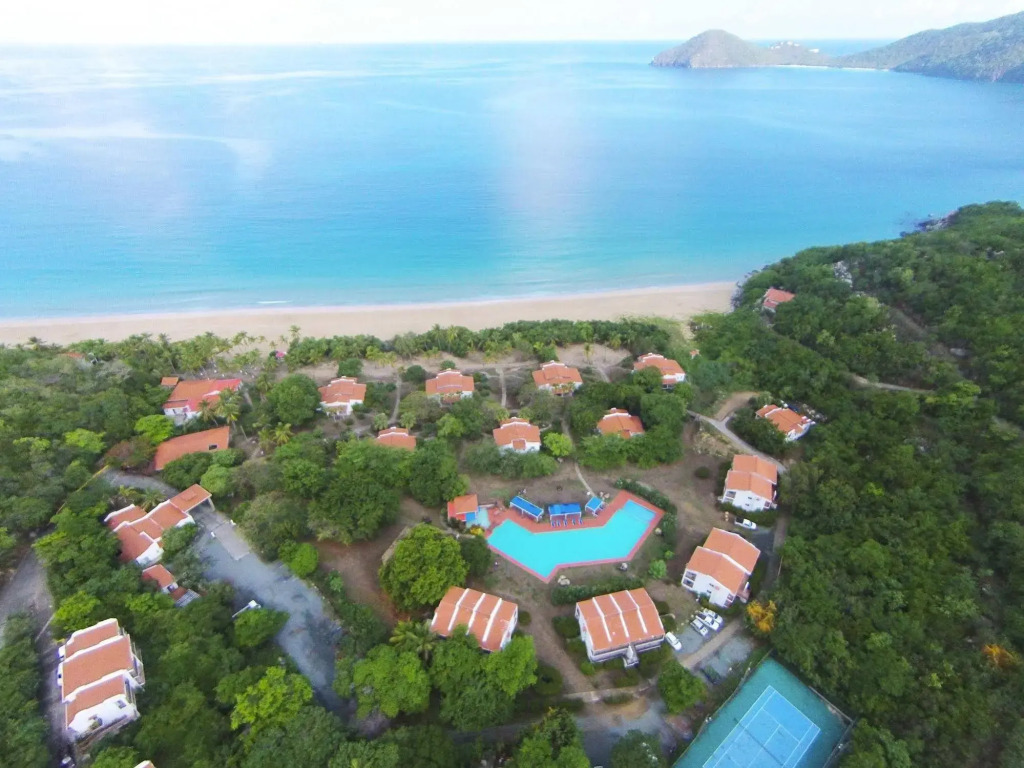 Lambert Beach Resort