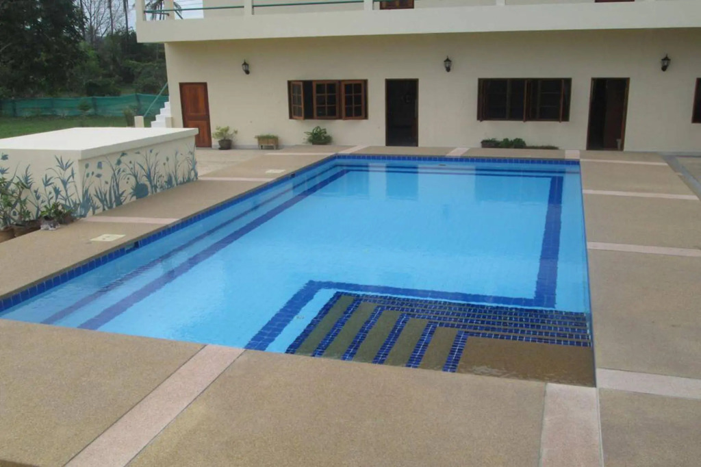 Seajays Resort