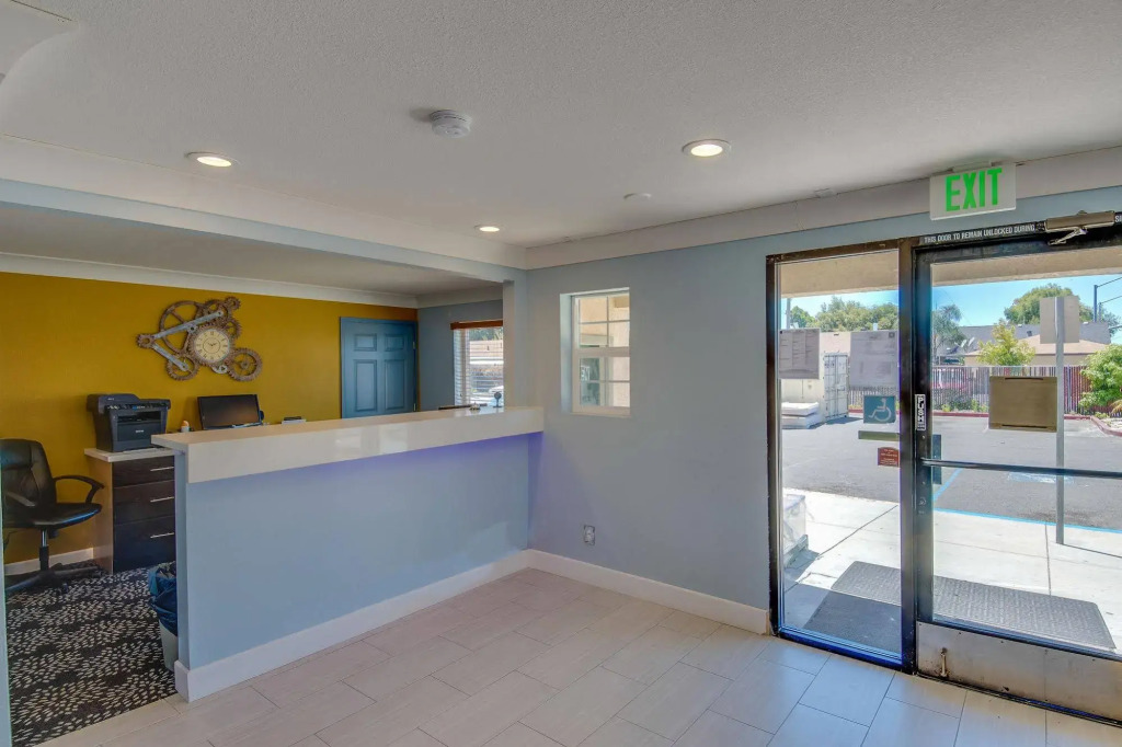 Americas Best Value Inn Hayward