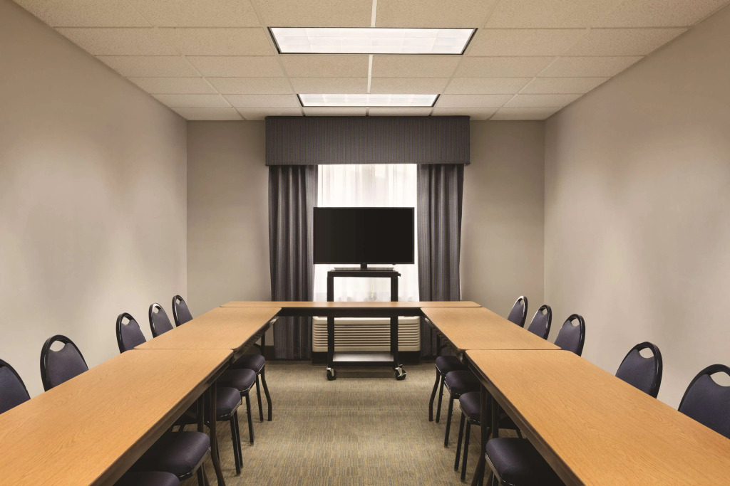 Country Inn & Suites by Radisson, Lawrenceville near Northside Hospital Gwinnett