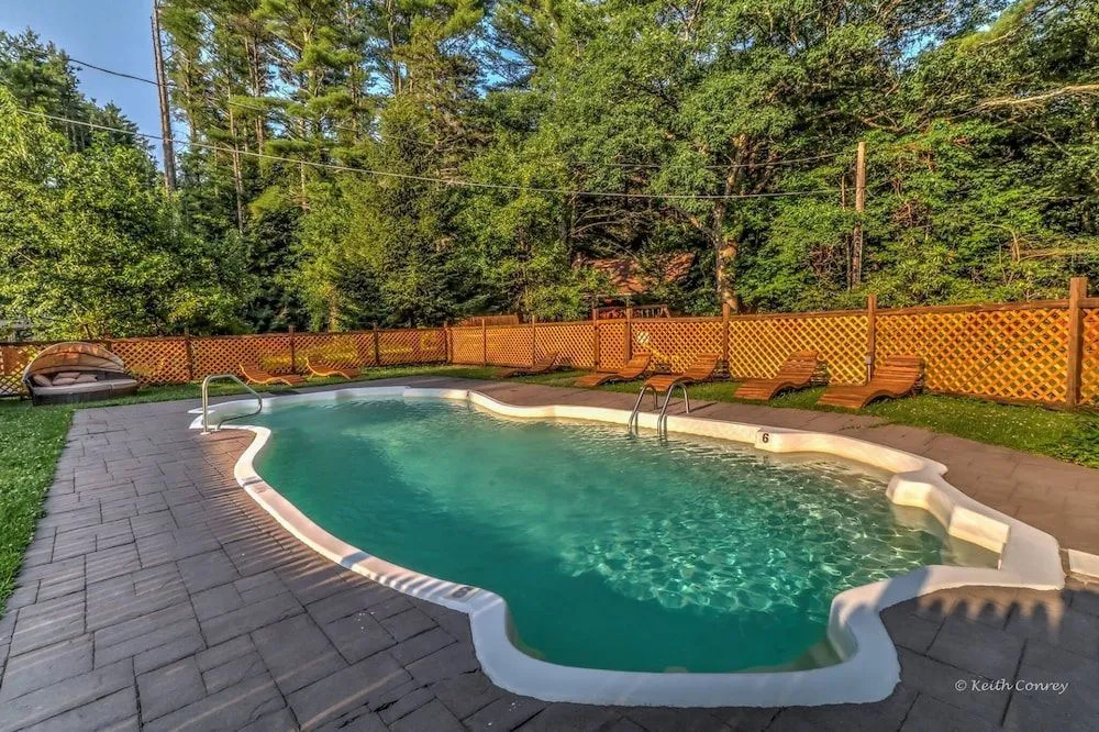 Magnolia Streamside Resort