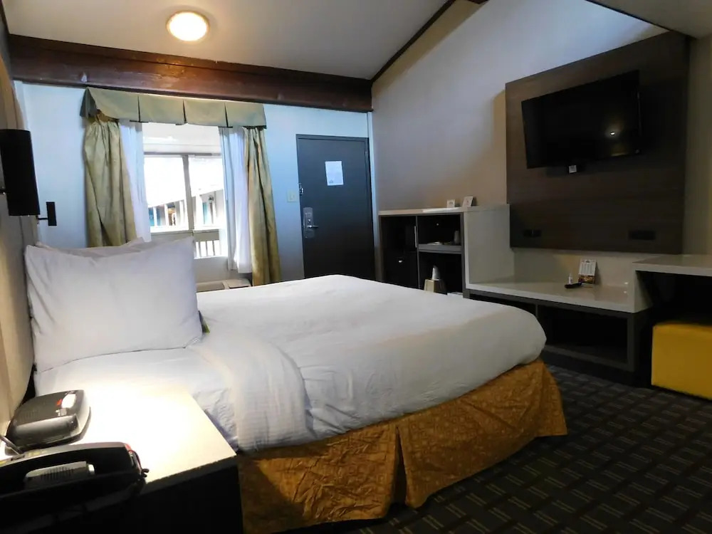 Days Inn And Suites Downtown Gatlinburg Parkway