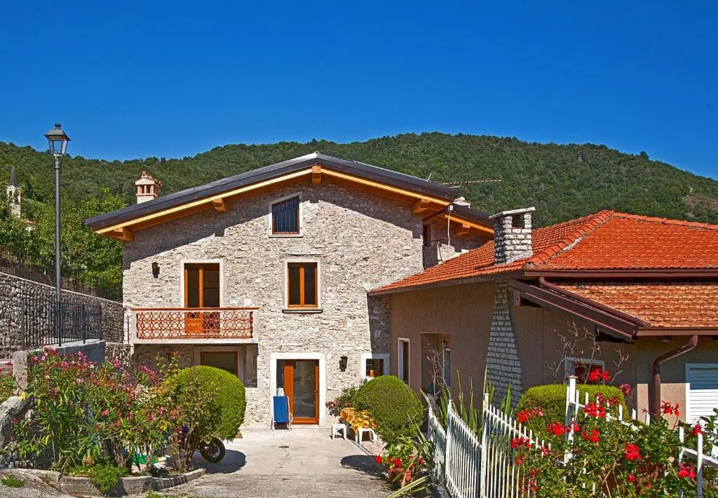 Casa Belvedere Garden by Gardadomusmea
