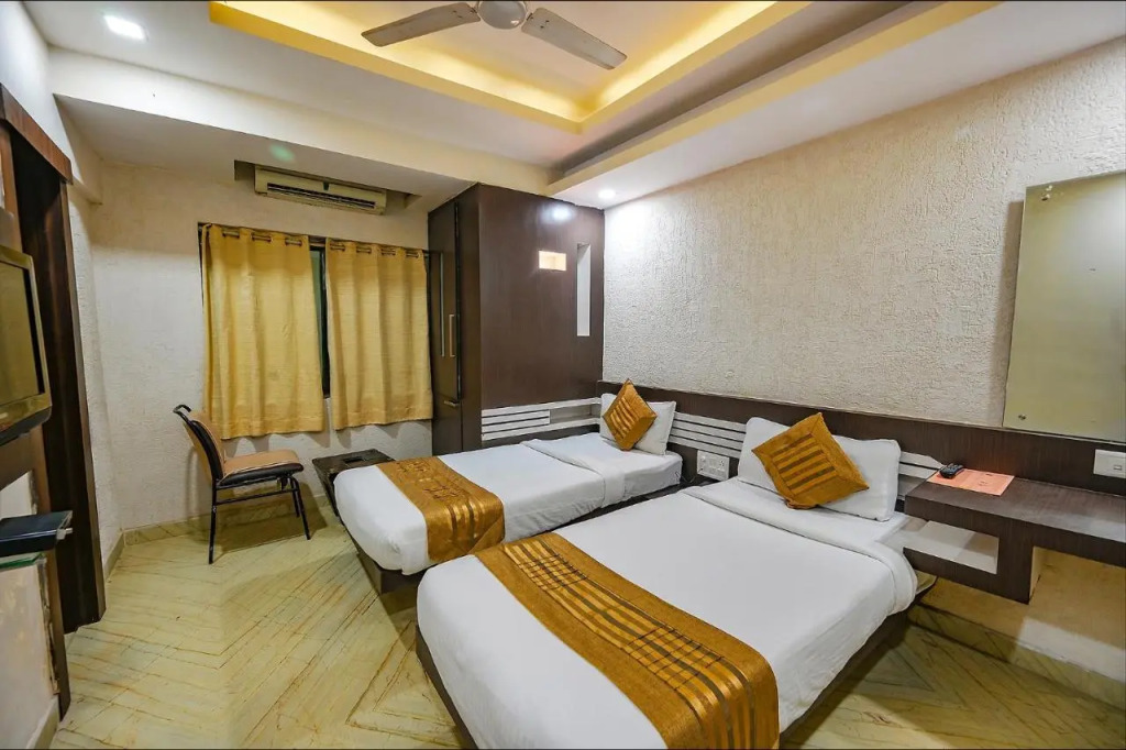 Super Townhouse Ranchi Near Railway Station