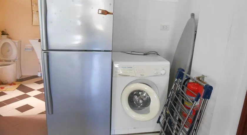 Niraxay Apartment