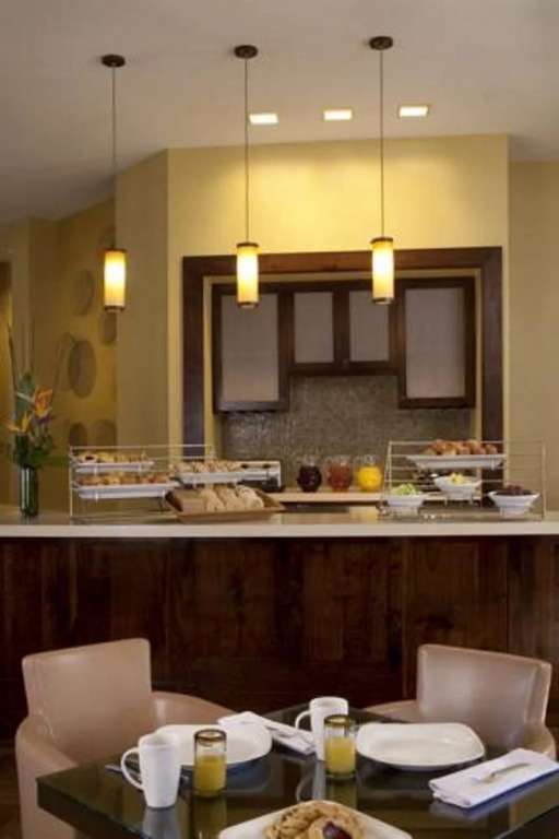 Hotel Abrego