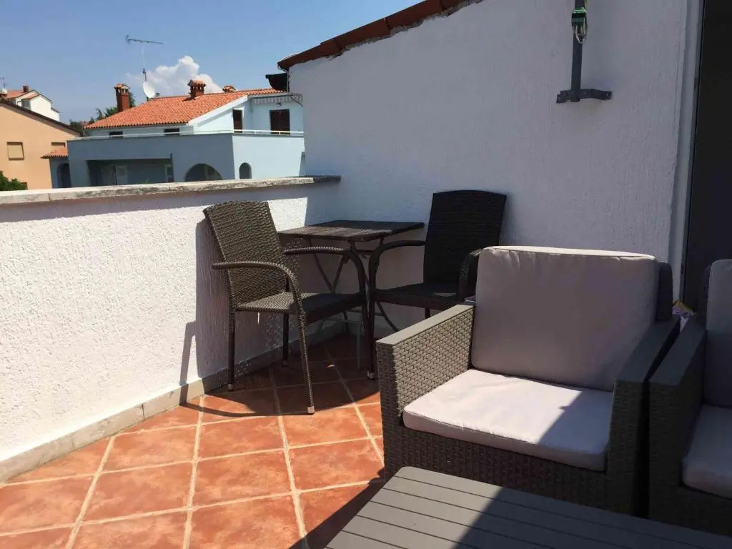 Apartments Oliva