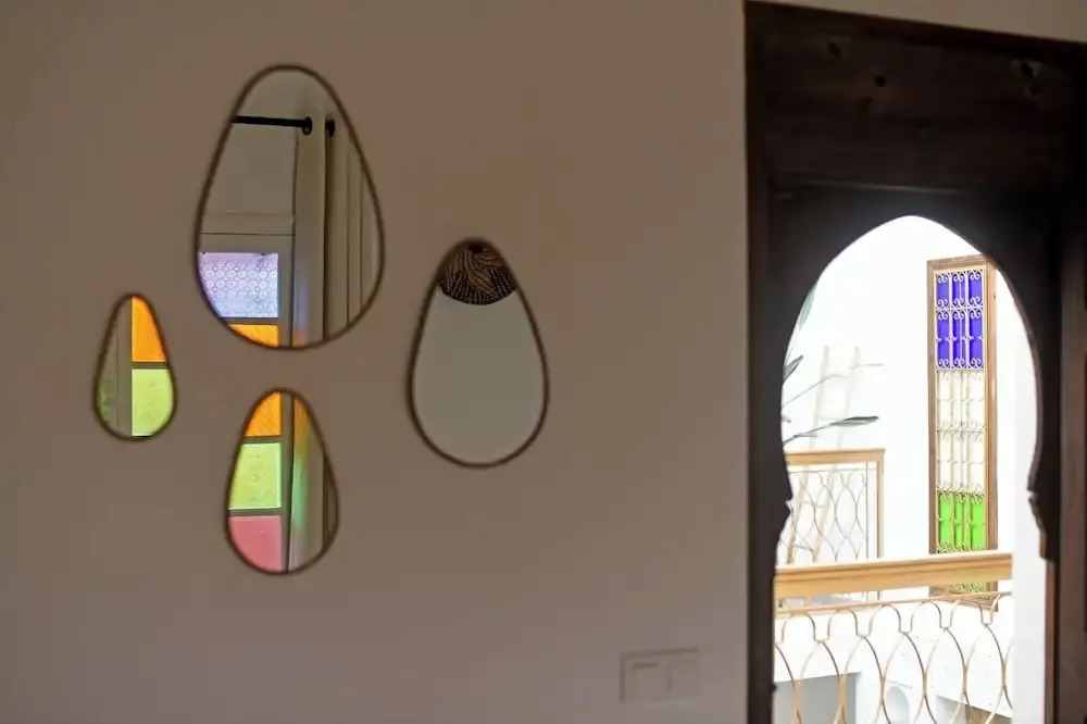 Riad Larbi Khalis