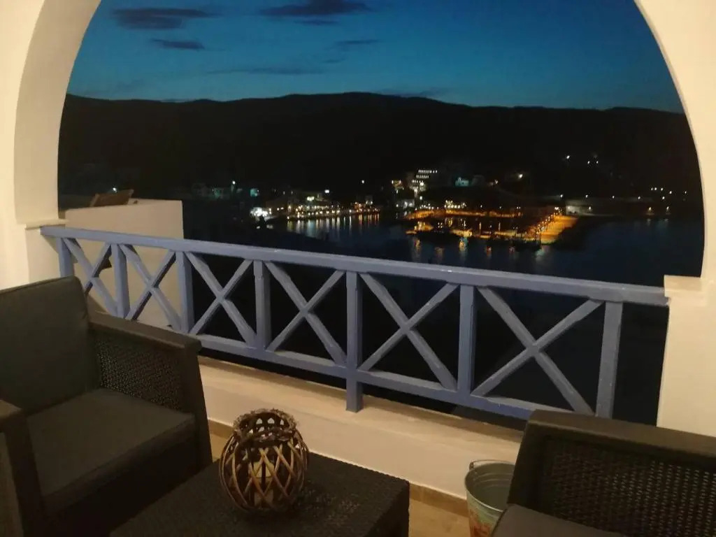 Enjoy Cyclades studios & suites