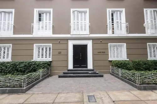 Manor House Lima