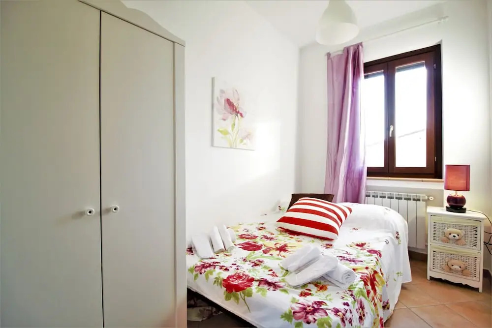 Holidaycasa Emiliano - Villa con Giardino Privato