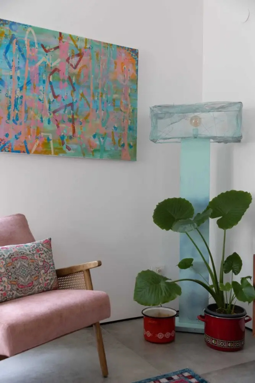 Netas Art by TLV2RENT