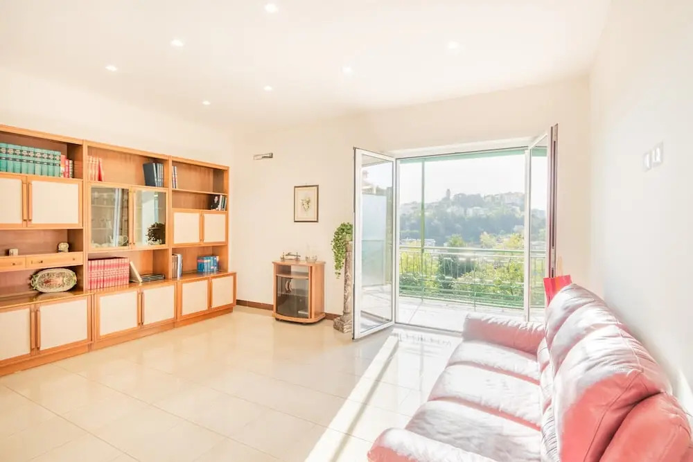 Bright Apartment Private Parking Naples