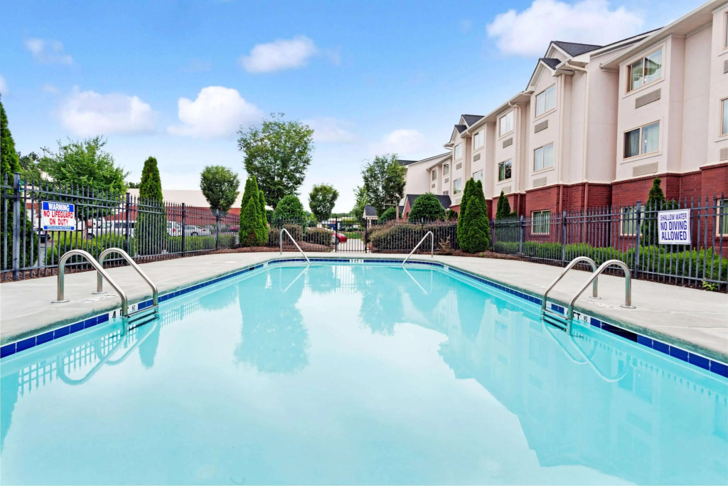 Microtel Inn & Suites by Wyndham Woodstock/Atlanta North