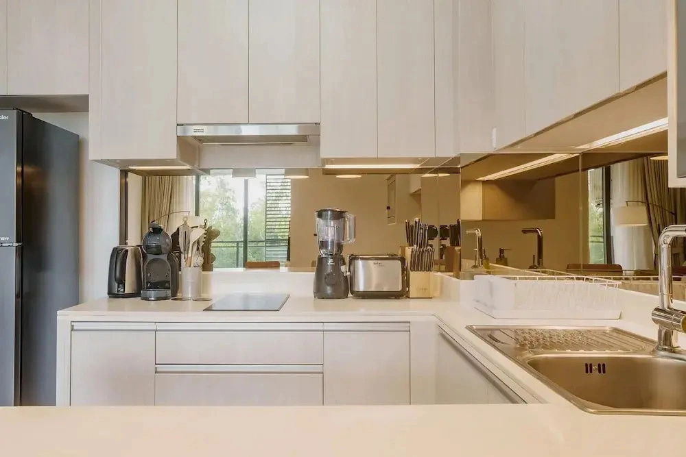 Cassia Exclusive Lake View Condo, Bang Tao Beach