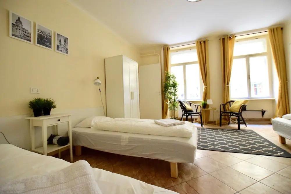 Budget Apartment by Hi5 - Révai köz