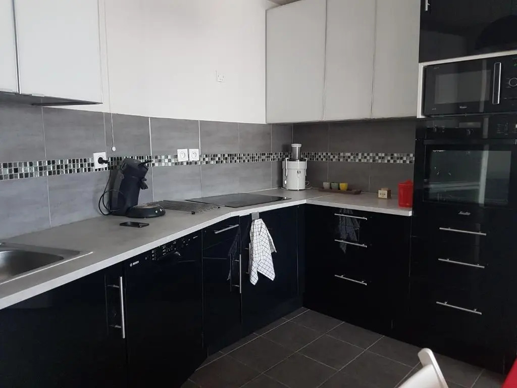 Superbe appartement neuf T3 de 71m2 en résidence a Marseille