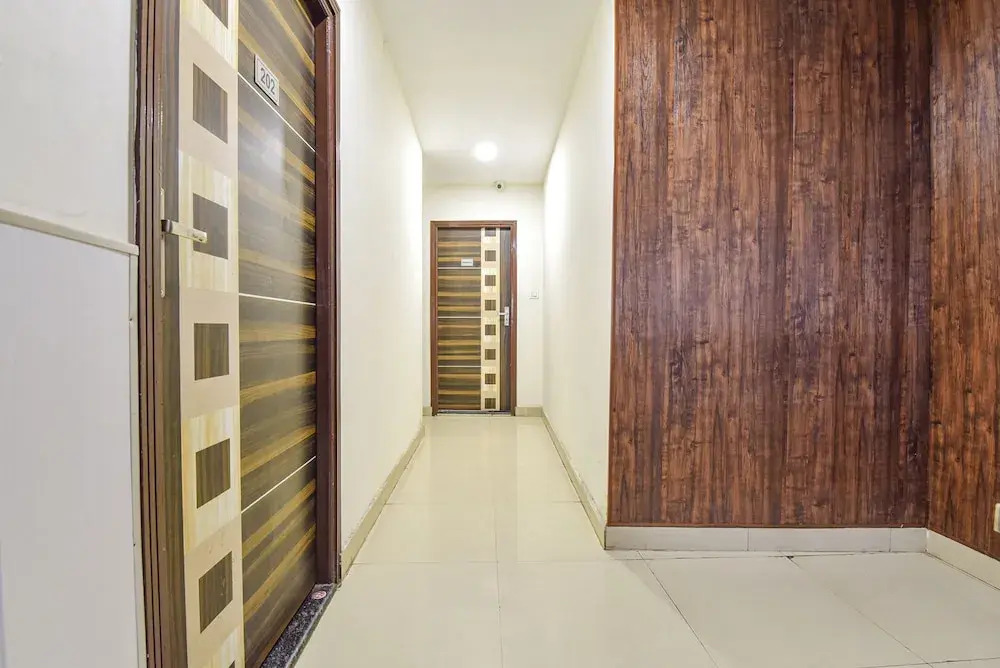 Collection O 81746 Mohan Vilas Residency