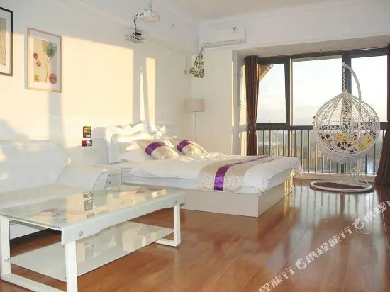 Youjia International Apartment