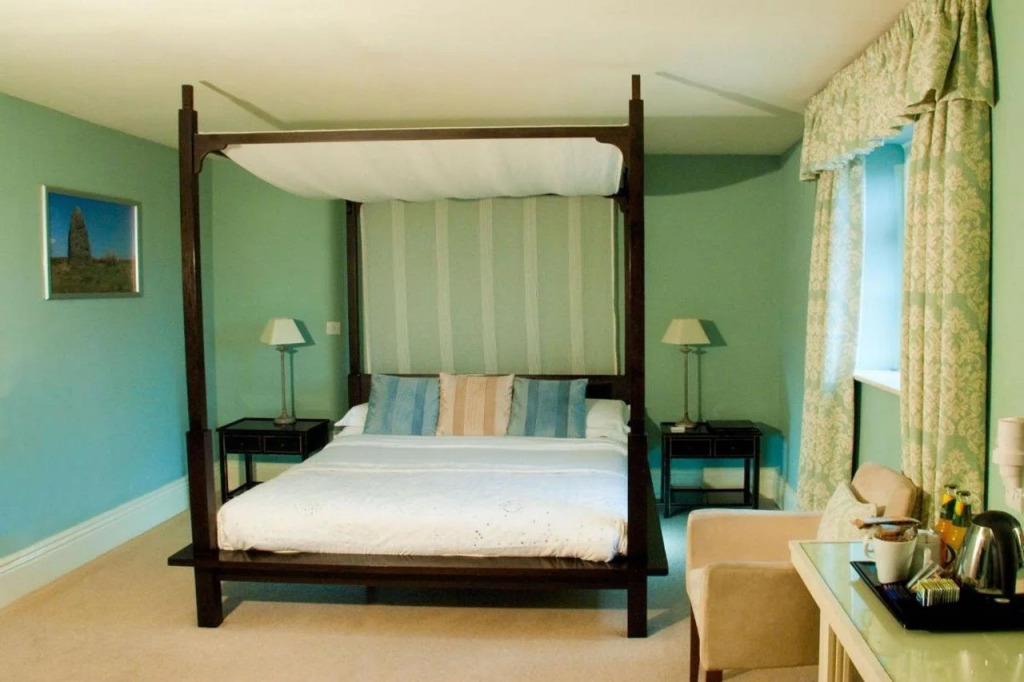 Beansheaf Hotel