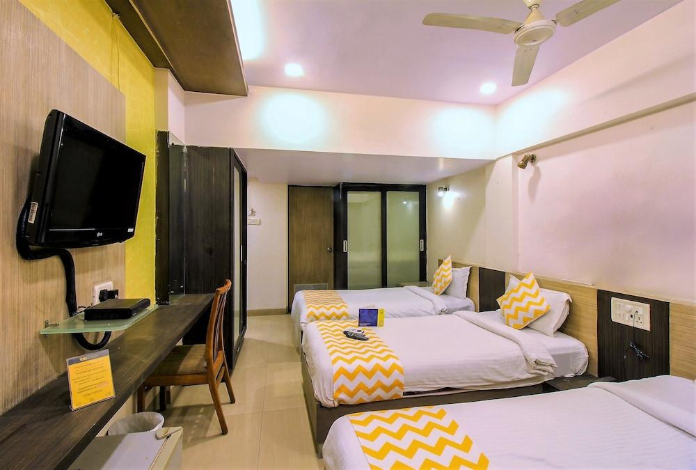 Vashi Gymkhana By OYO Rooms