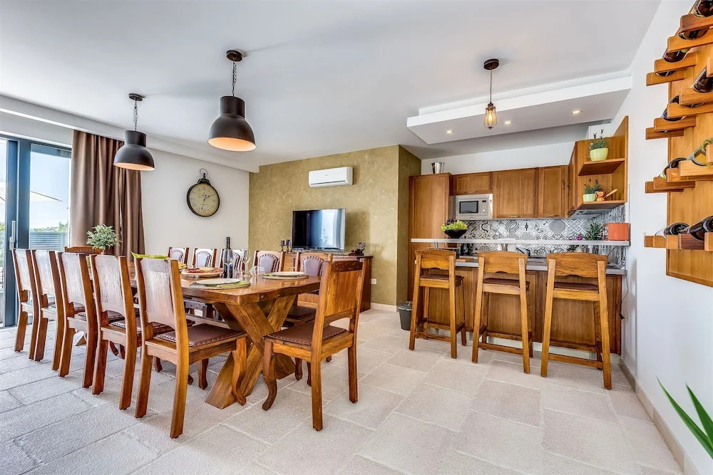 House Luxus Villa Arly