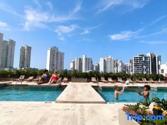Infinity Pools · Premium Resort · Rooftop