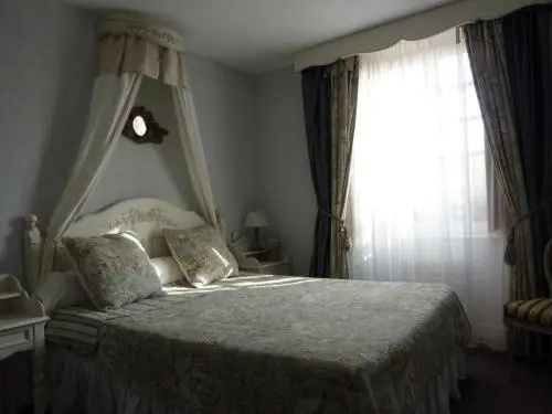 B&B Manoir de la Fabrègues