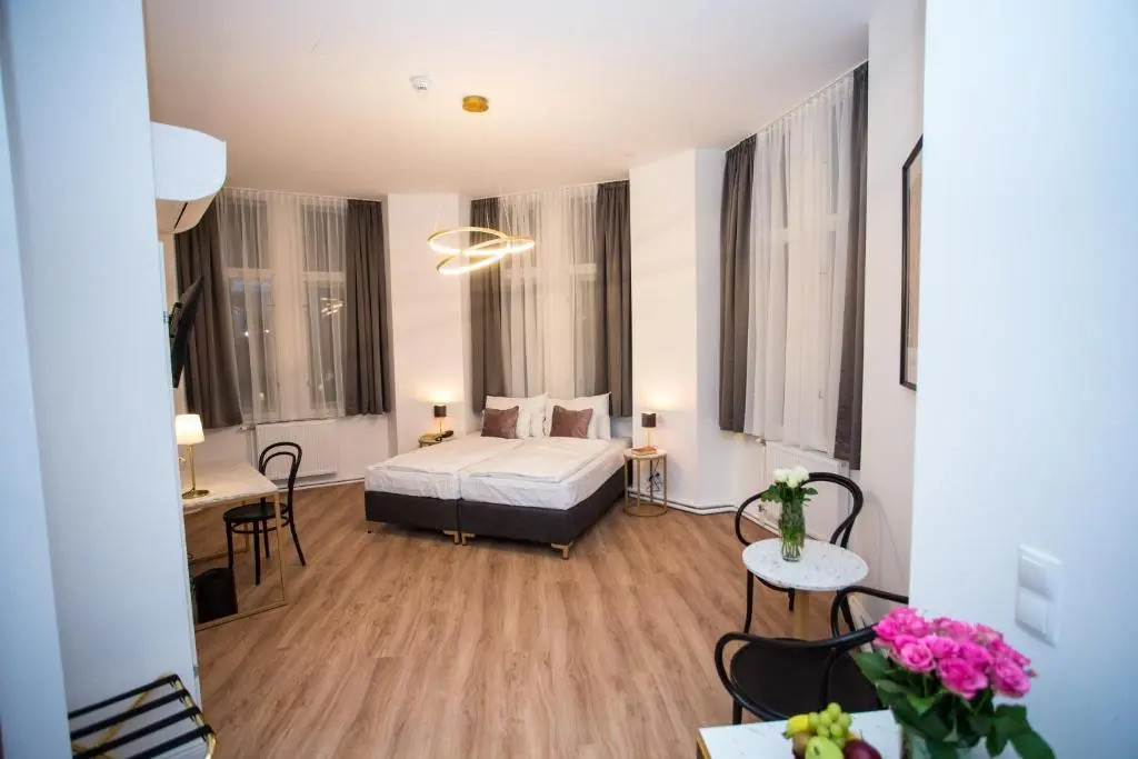 Private CENTRAL Vienna I Self Check In I AC in all rooms