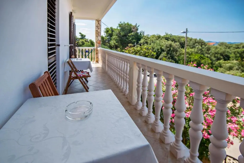 Apartments Petrčane Welcome