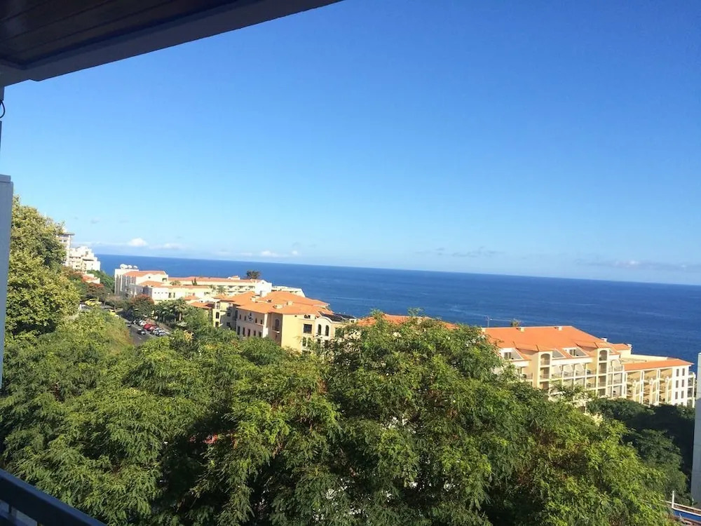 The Lidosol Casas Maravilha Funchal