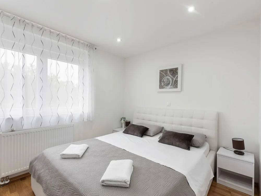 Modern Apartment in Zadar with Terrace