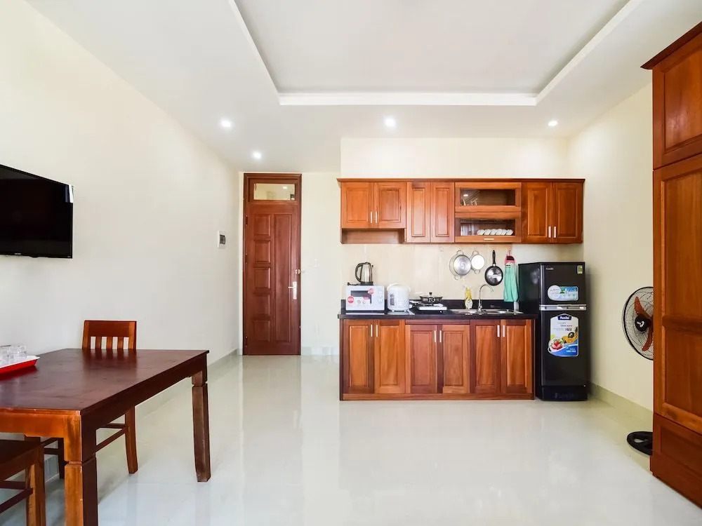 OYO 775 Sea House Hotel & Apartment