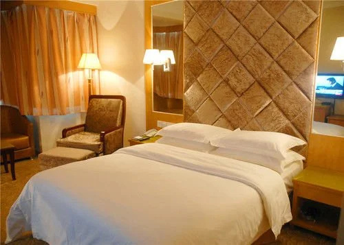 Xinyang Sunny Hotel