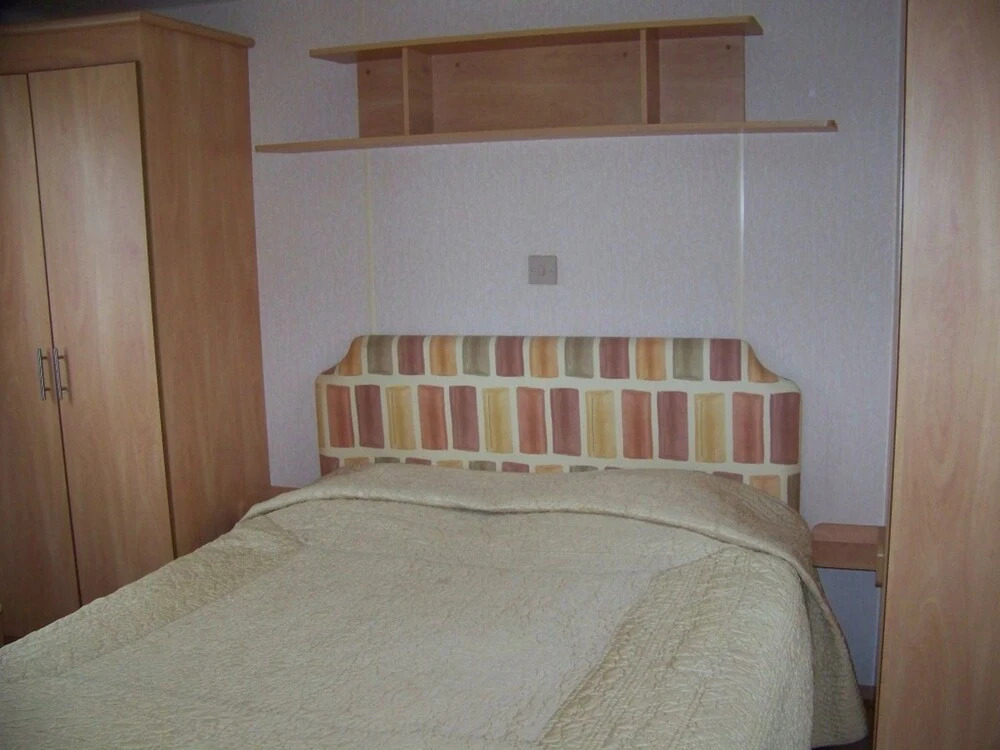 Mobil-home With 2 Rooms in Grimaud in La Pinède Camping ****, With Poo